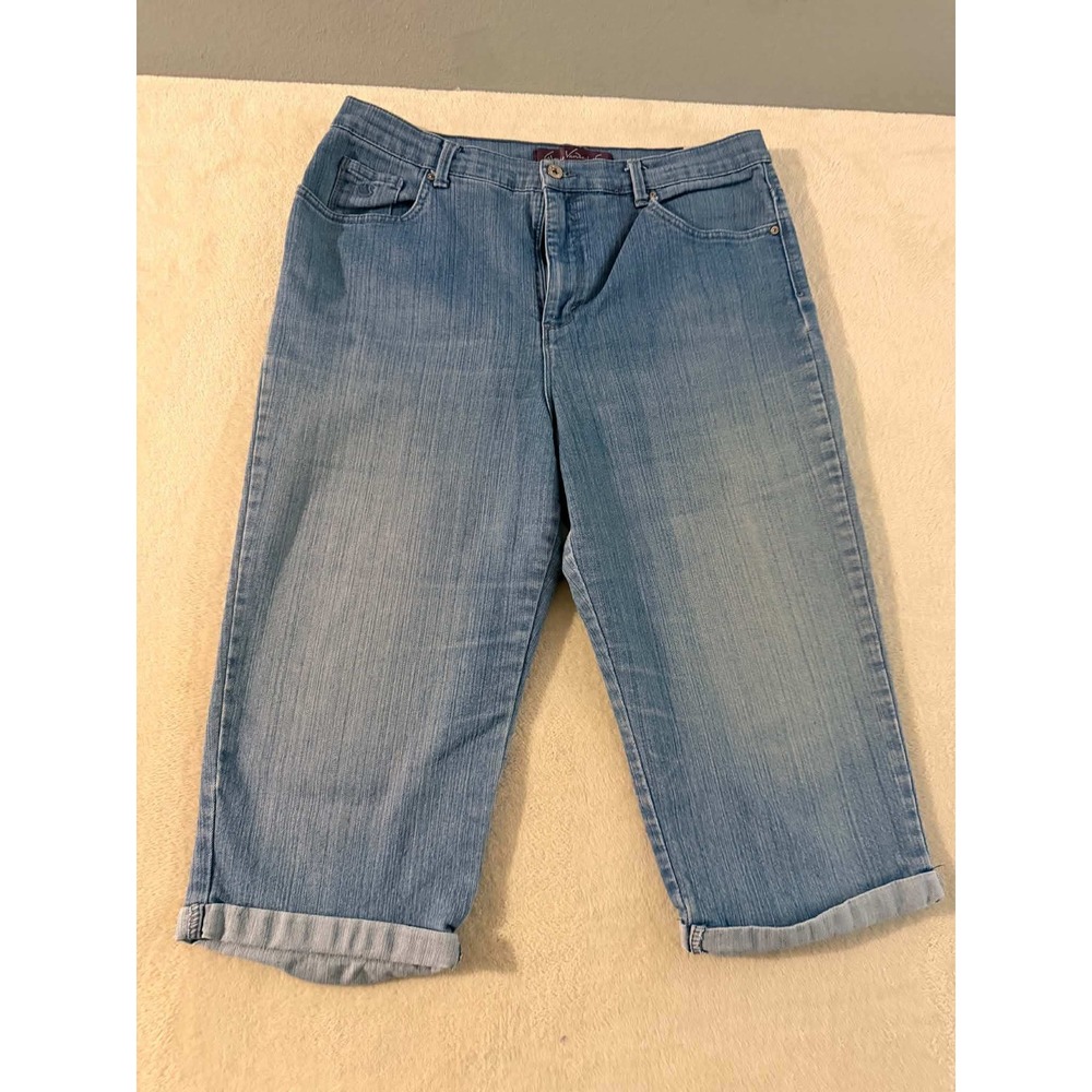 Gloria Vanderbilt Womens 16 Blue Capri Jeans Amanda Rolled Cuff Denim Pants